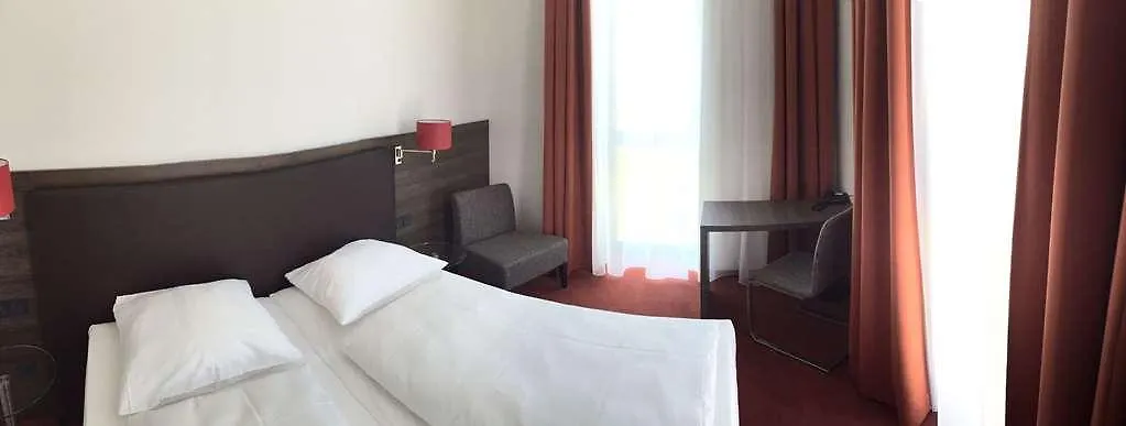 The Classic Oldtimer Hotel Ingolstadt