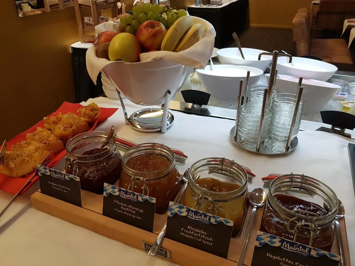 The Classic Oldtimer Hotel Ingolstadt 4*,  Niemcy